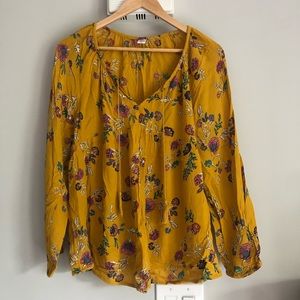 Old Navy Peasant Blouse, M